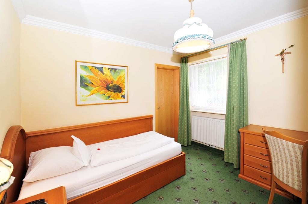 סן גנסיו אטסינו Hotel Koenig Laurin מראה חיצוני תמונה